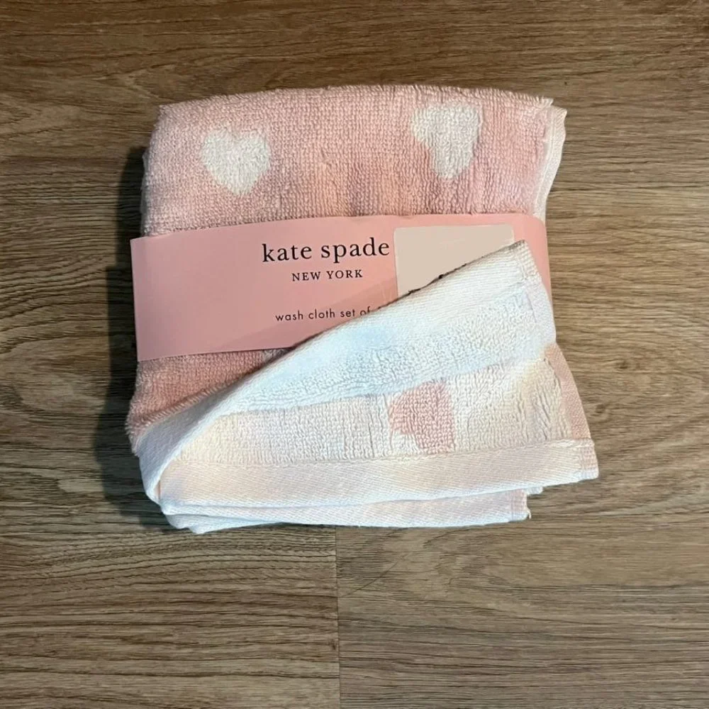 Kate Spade Light Baby Pink White Hearts Reversible 4 Washcloths